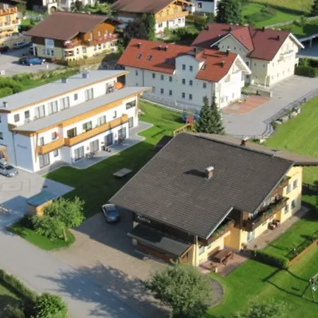 Appartement Haus Auszeit *